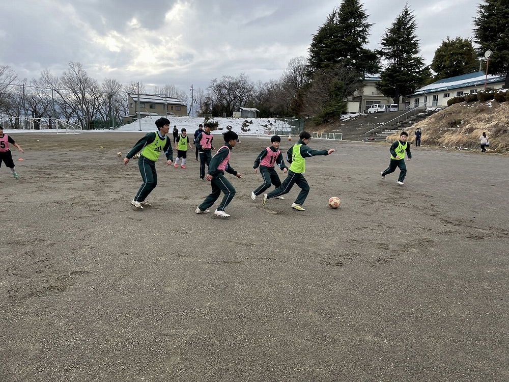 丸ノ内中学校「プロスポーツチーム中学校部活動出前コーチング事業」に参加しました【報告】 松本山雅FC オフィシャルサイト