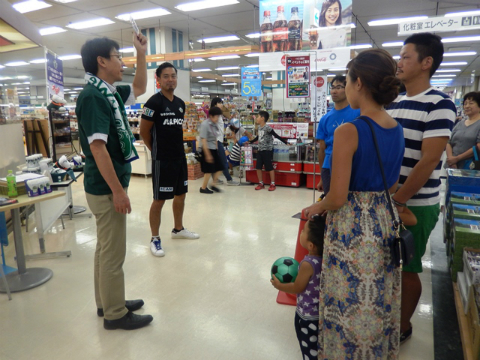 イオン諏訪店様 ハリキリ店長 イベントに参加しました 報告 松本山雅fc