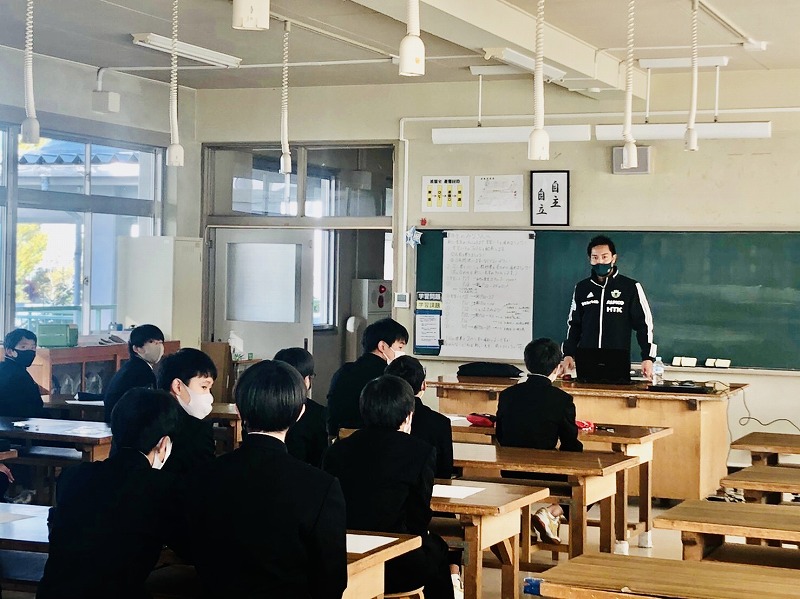 Onesoul Oneheart 鎌田中学校2学年 職業講話 に参加しました 報告 松本山雅fc
